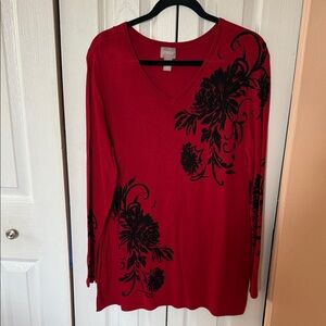 Chico's Red and Black Floral Long Sleeve Sweater